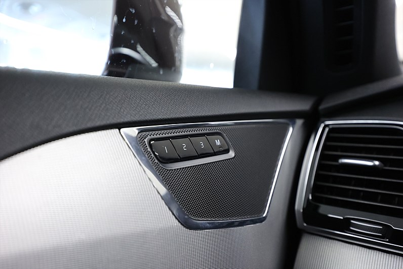 Volvo XC90 T8 AWD Inscription 7-Sits Pano Drag HUD