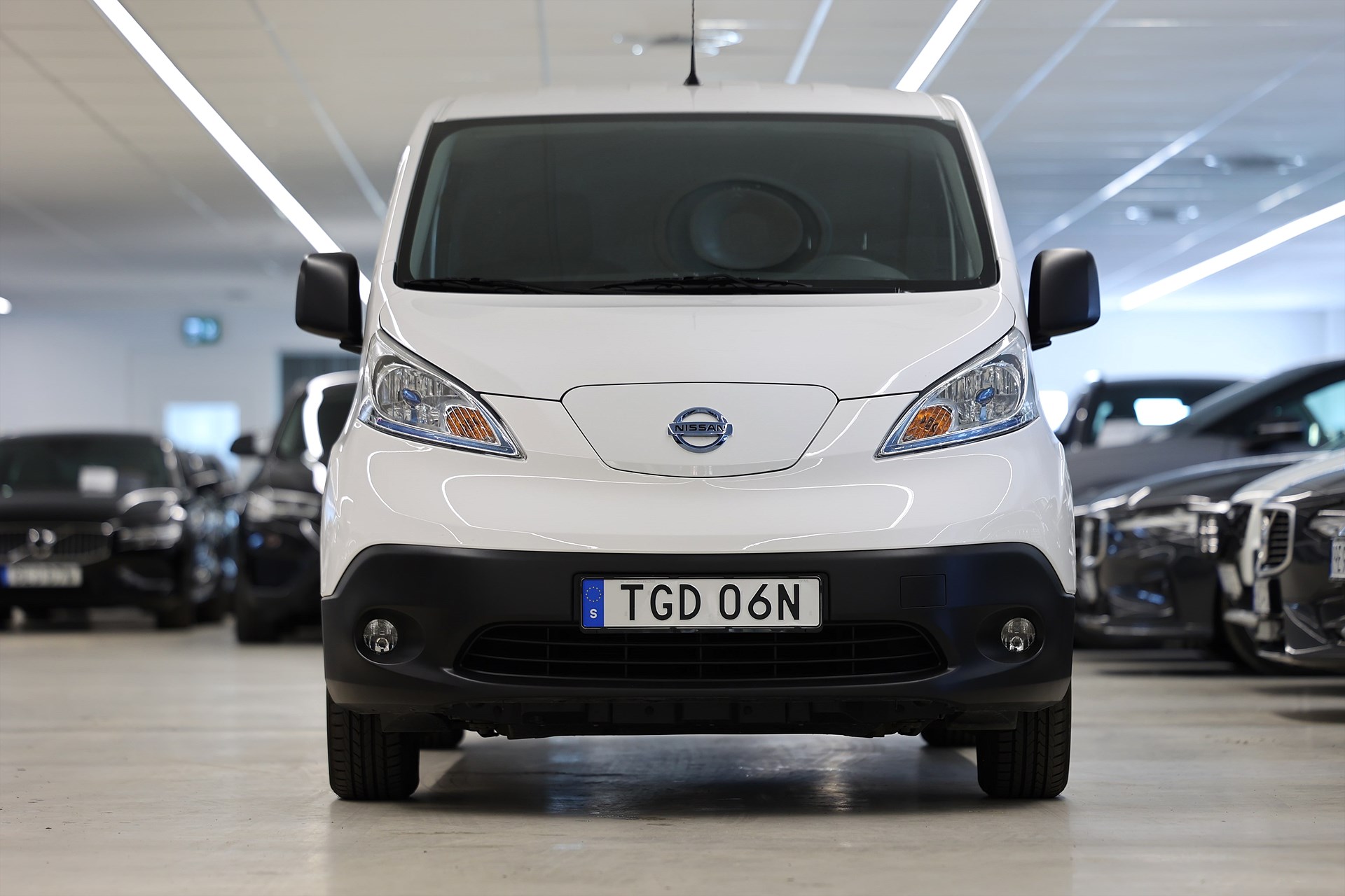 Nissan e-NV200 Van 40 kWh 109hk Värmare Drag V-Inrett B-Kamera