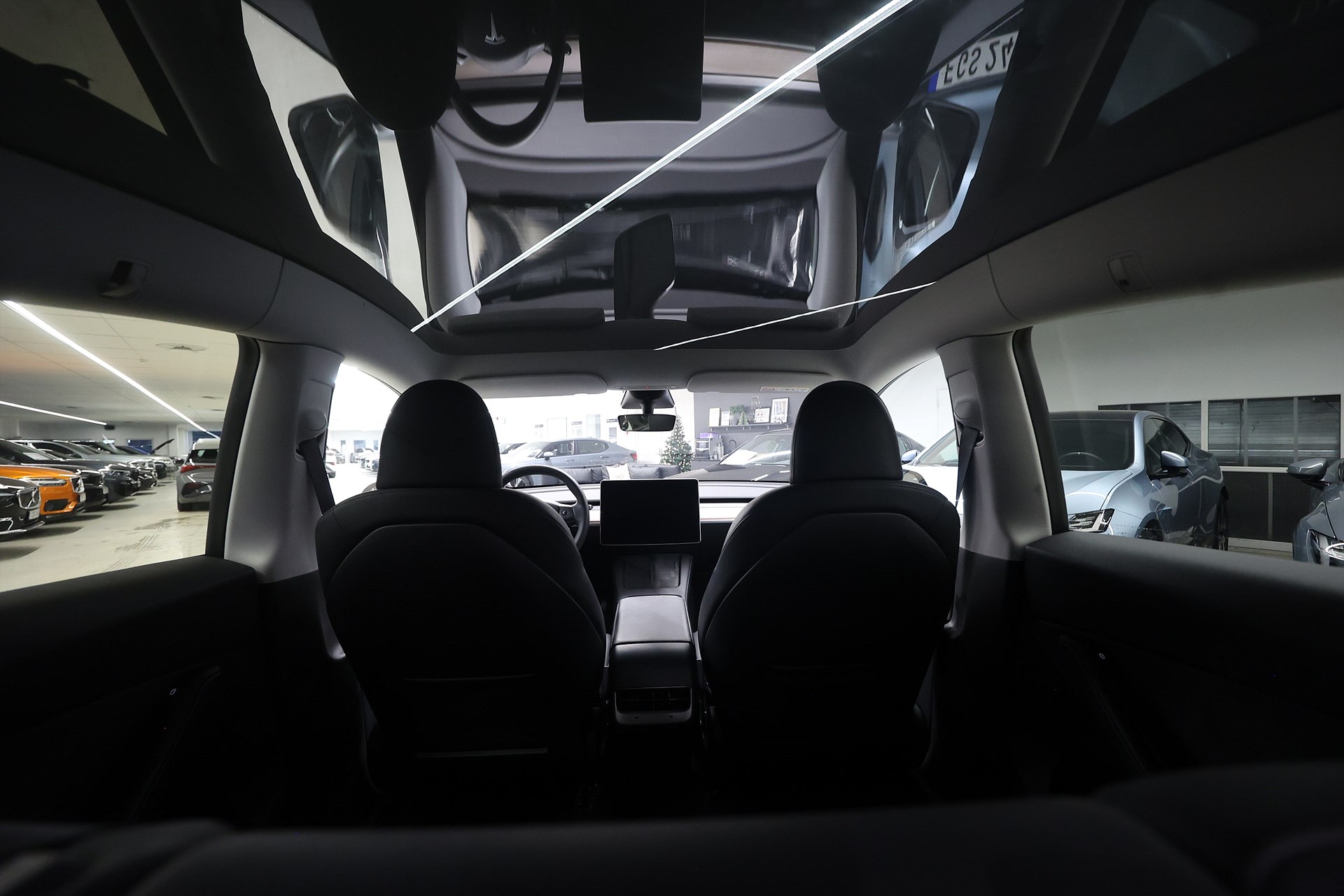 Tesla Model Y Long Range AWD 514hk *Hjulkampanj!* AP Drag Pano