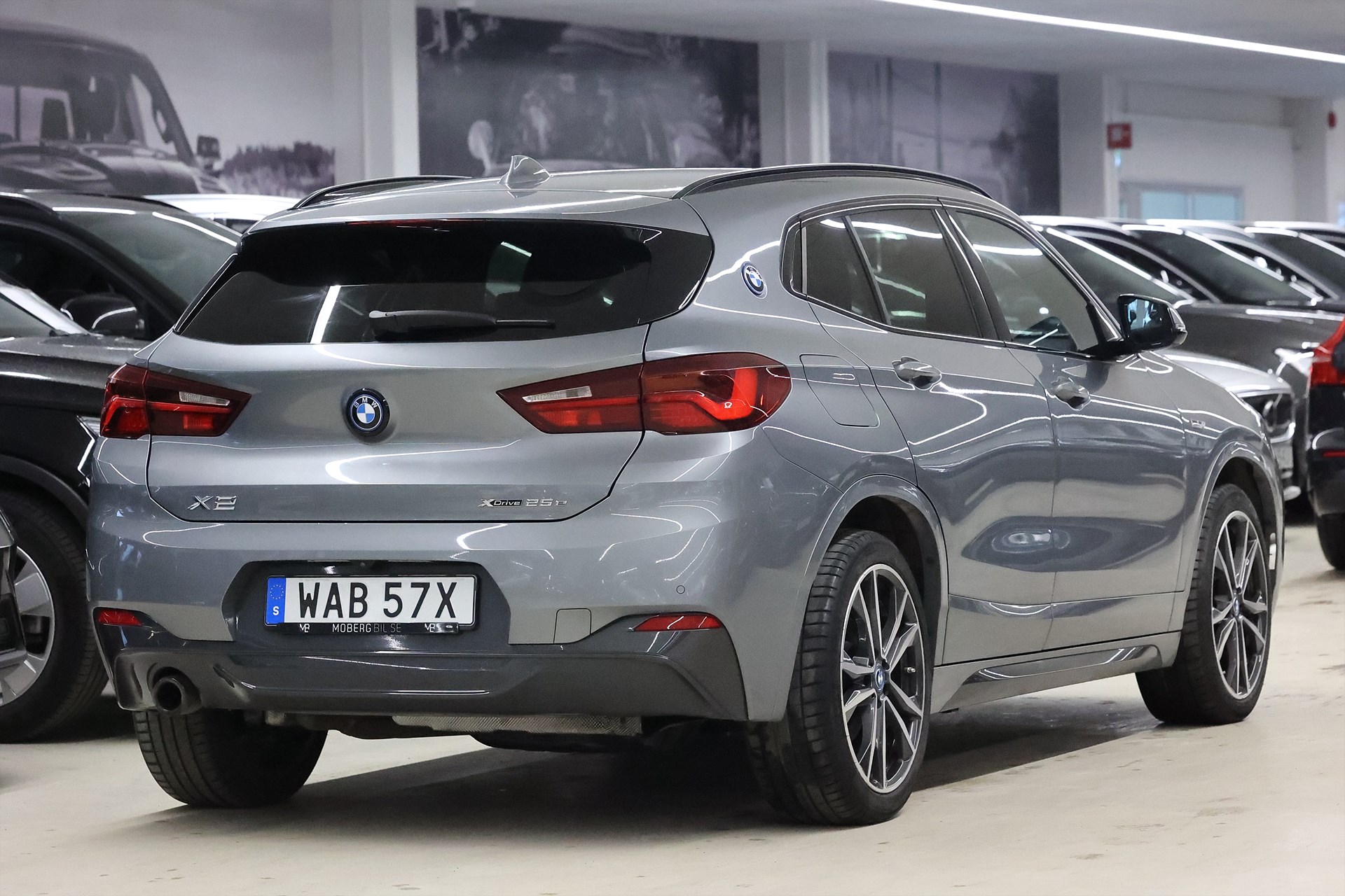 BMW X2 xDrive25e 220hk M Sport Shadow HUD H/K Skinn