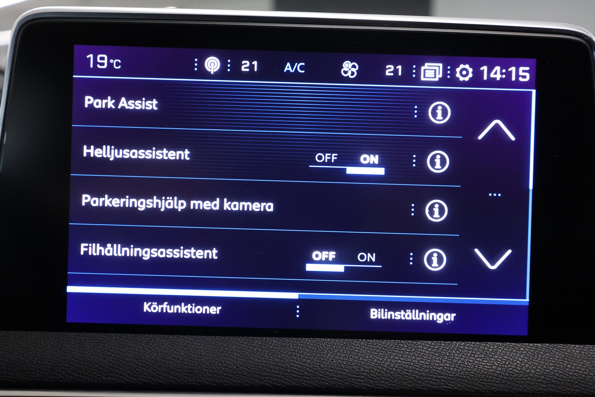 Peugeot 5008 2.0 BlueHDi 181hk *Hjulkampanj!* GT Line Focal 7-sits Drag