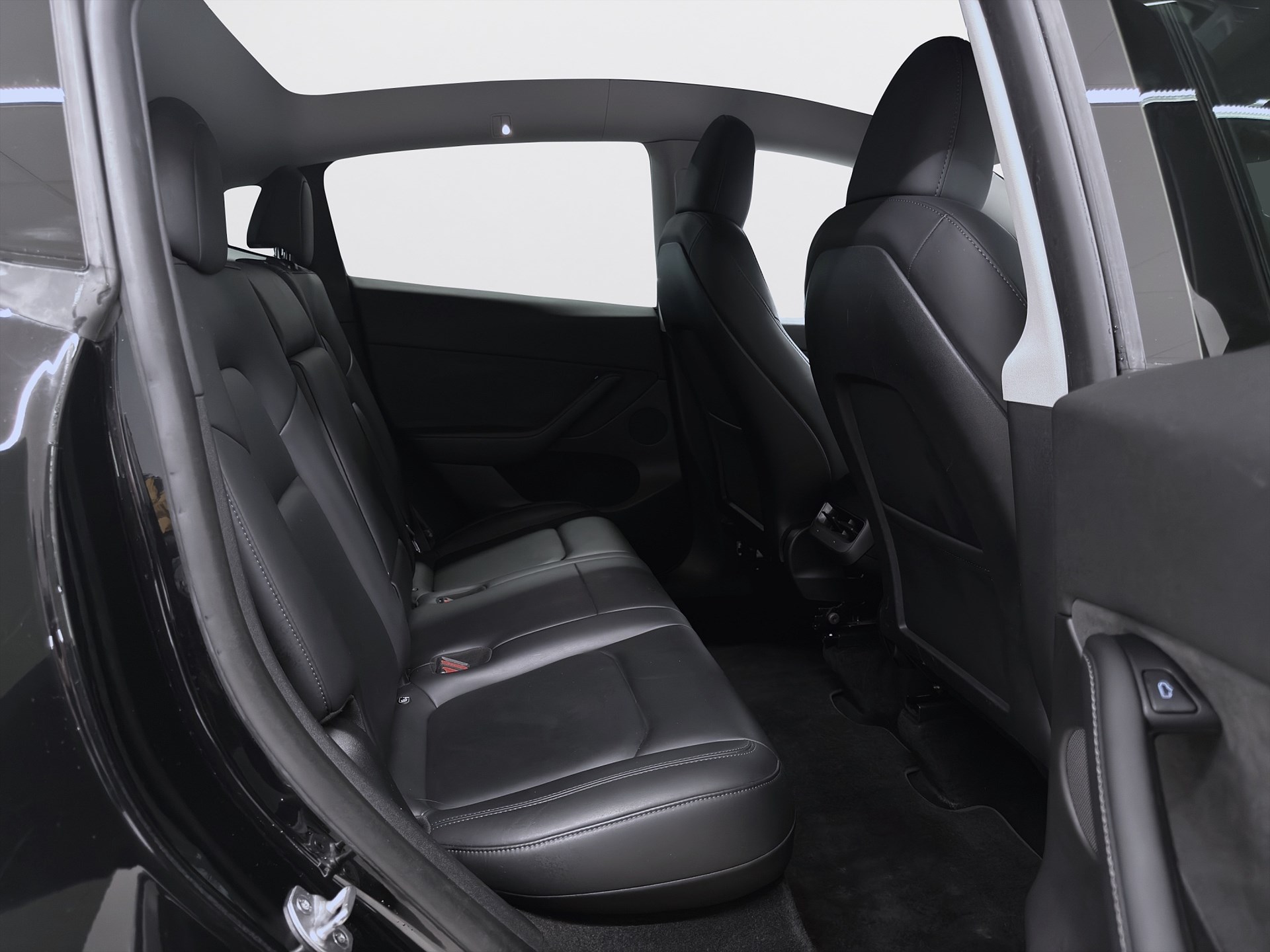 Tesla Model Y Standard Range 299hk Helg på Moberg! Pano Drag B-Kamera