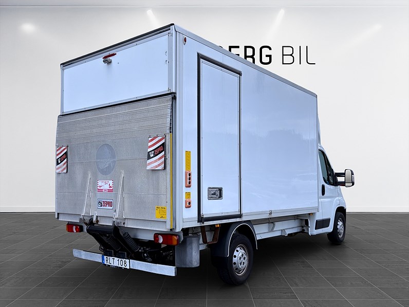 Peugeot Boxer 2.0 BlueHDi 130hk Volymskåp BG-Lyft MOMS