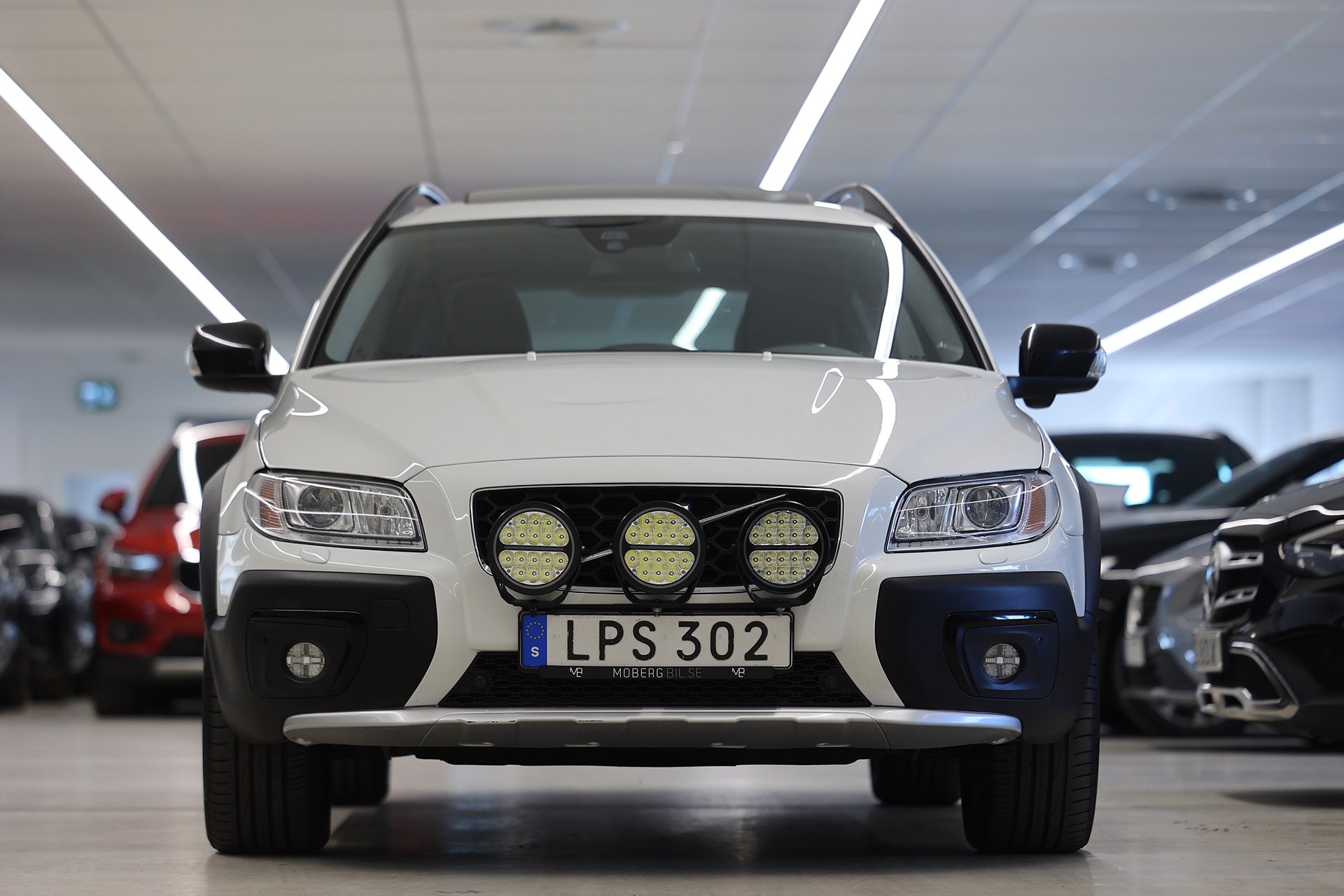 Volvo XC70 D4 AWD 181hk Dynamic Pano LED Värmare Navi