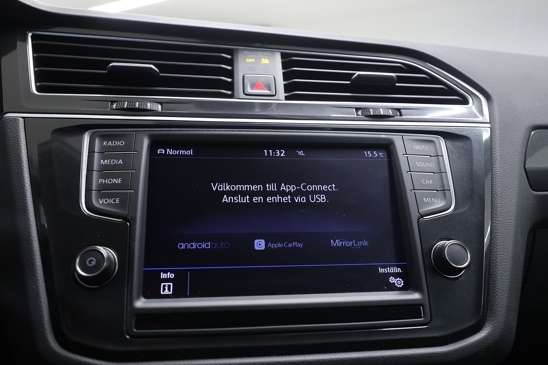 Volkswagen Tiguan 2.0 TDI 190hk GT B-kamera Drag Värmare