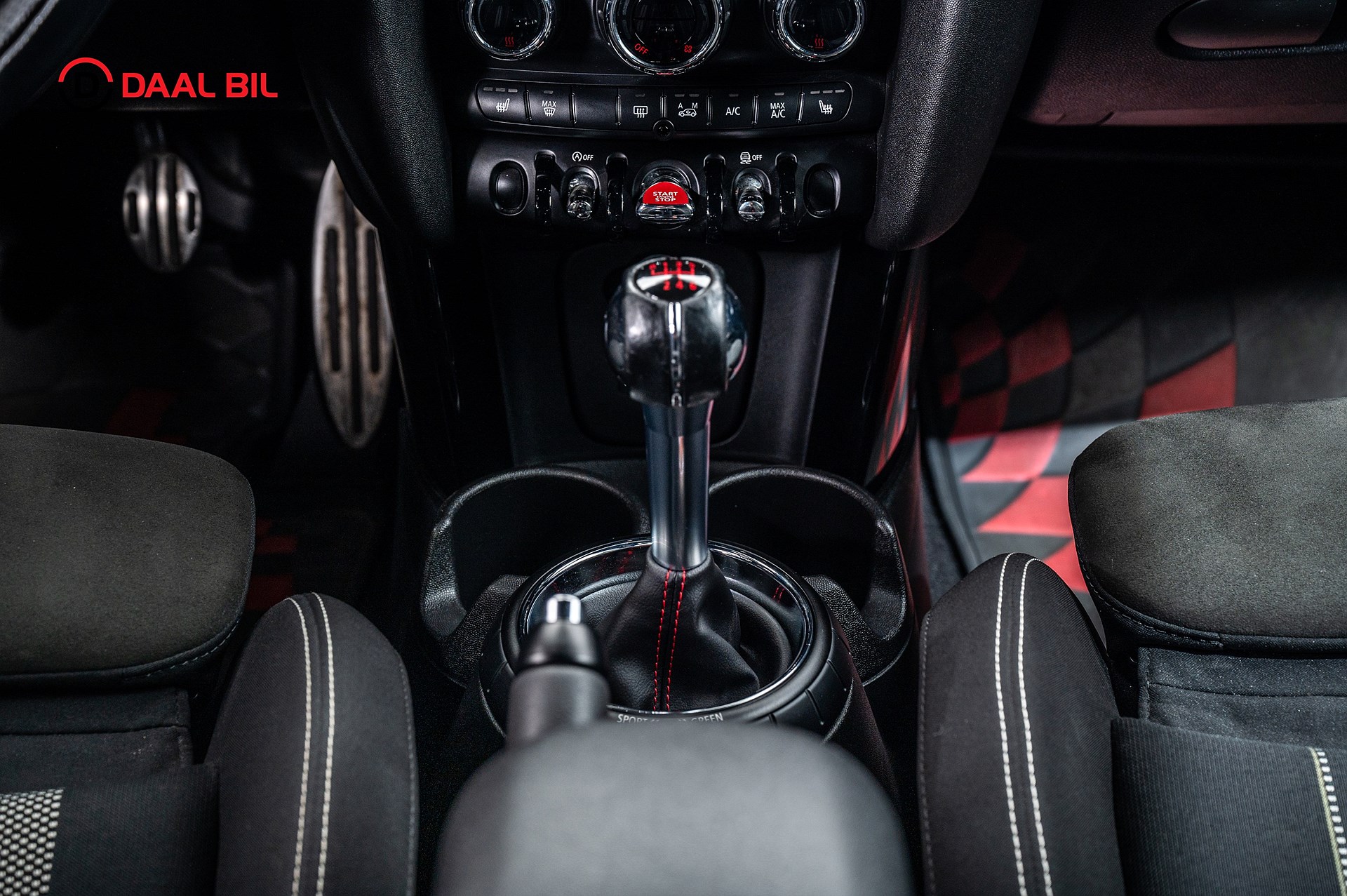 MINI John Cooper Works Manual, 231hp, 2016