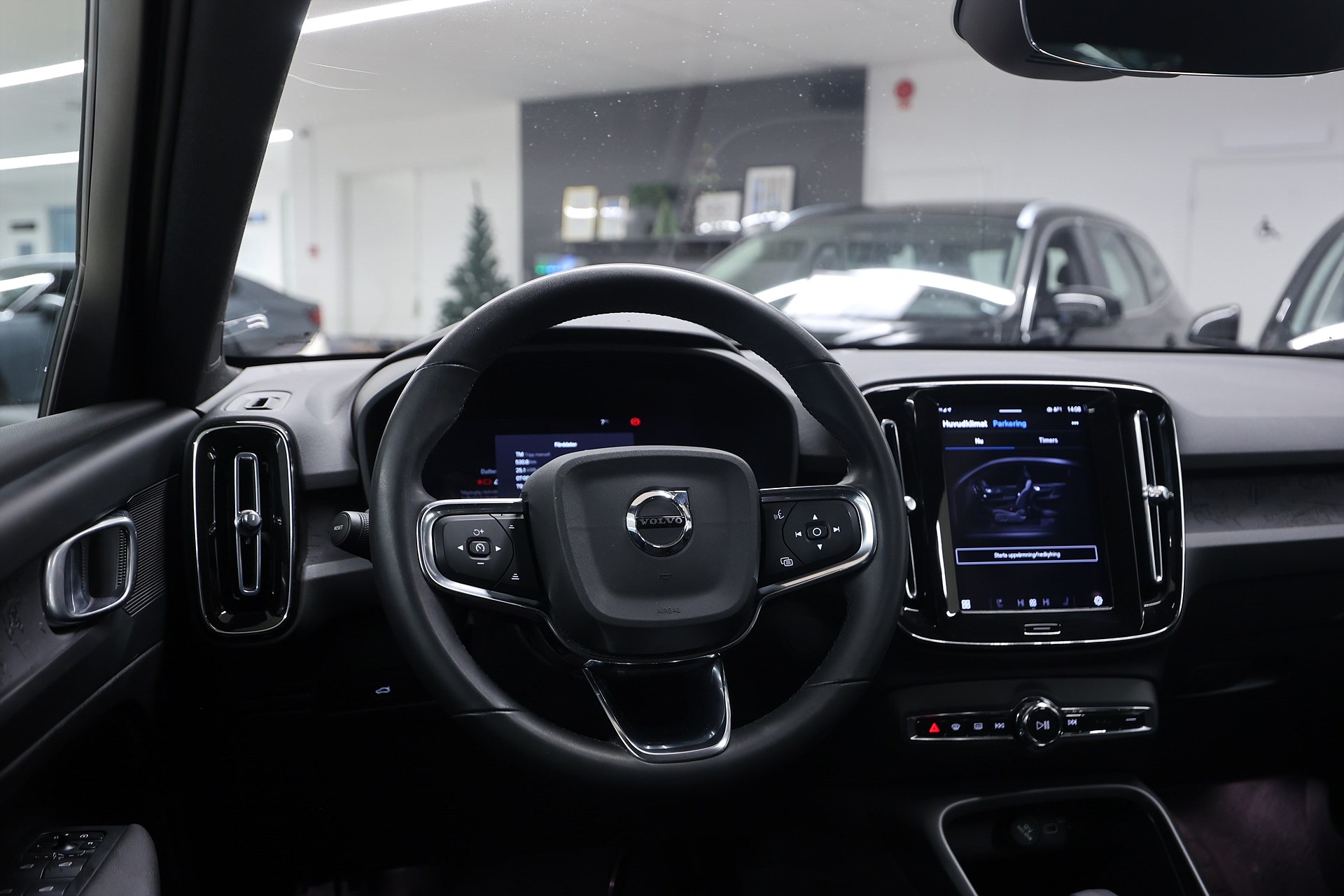 Volvo C40 Recharge Single Motor 231hk Core Dark