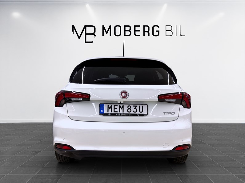 Fiat Tipo 1.4 120hk Helg på Moberg! B-Kamera PDC CarPlay