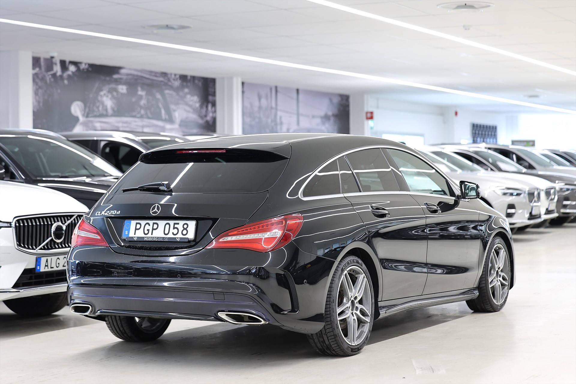 Mercedes-Benz CLA 220 D 177hk AMG Sport B-Kamera Carplay