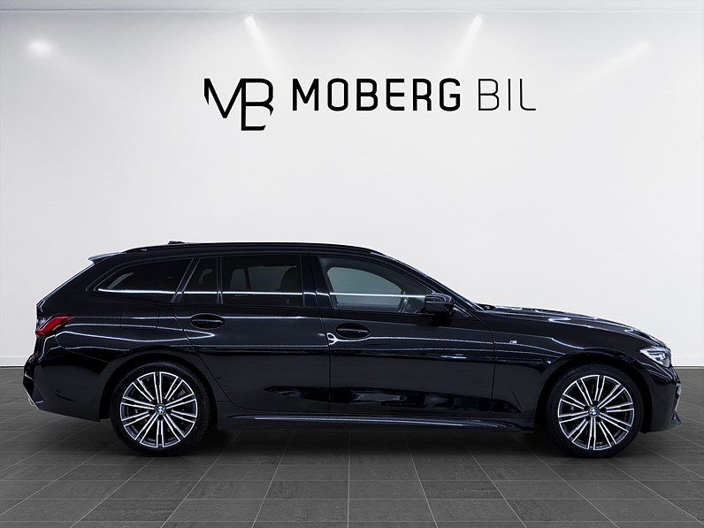 xDrive Touring 292hk M Sport Drag B-Kamera Läder