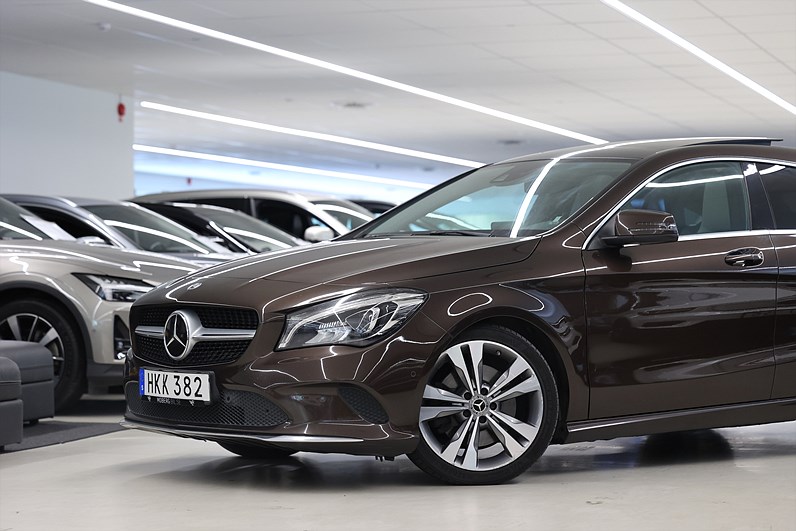 Mercedes-Benz CLA 250 4MATIC 211hk B-kamera H/K Pano Keyless