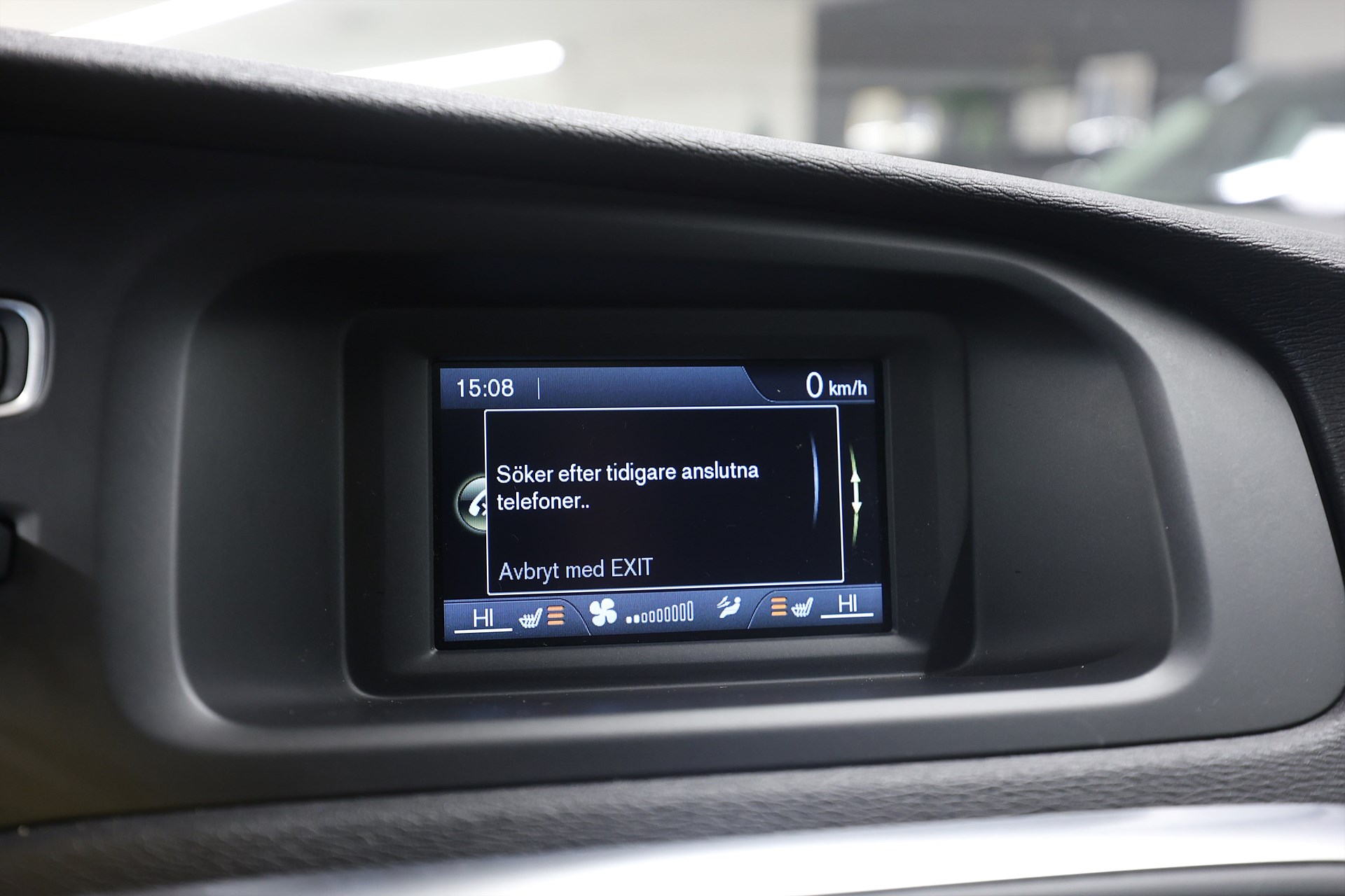 Volvo V40 D2 120hk R-Design Pano PDC Drag Värmare