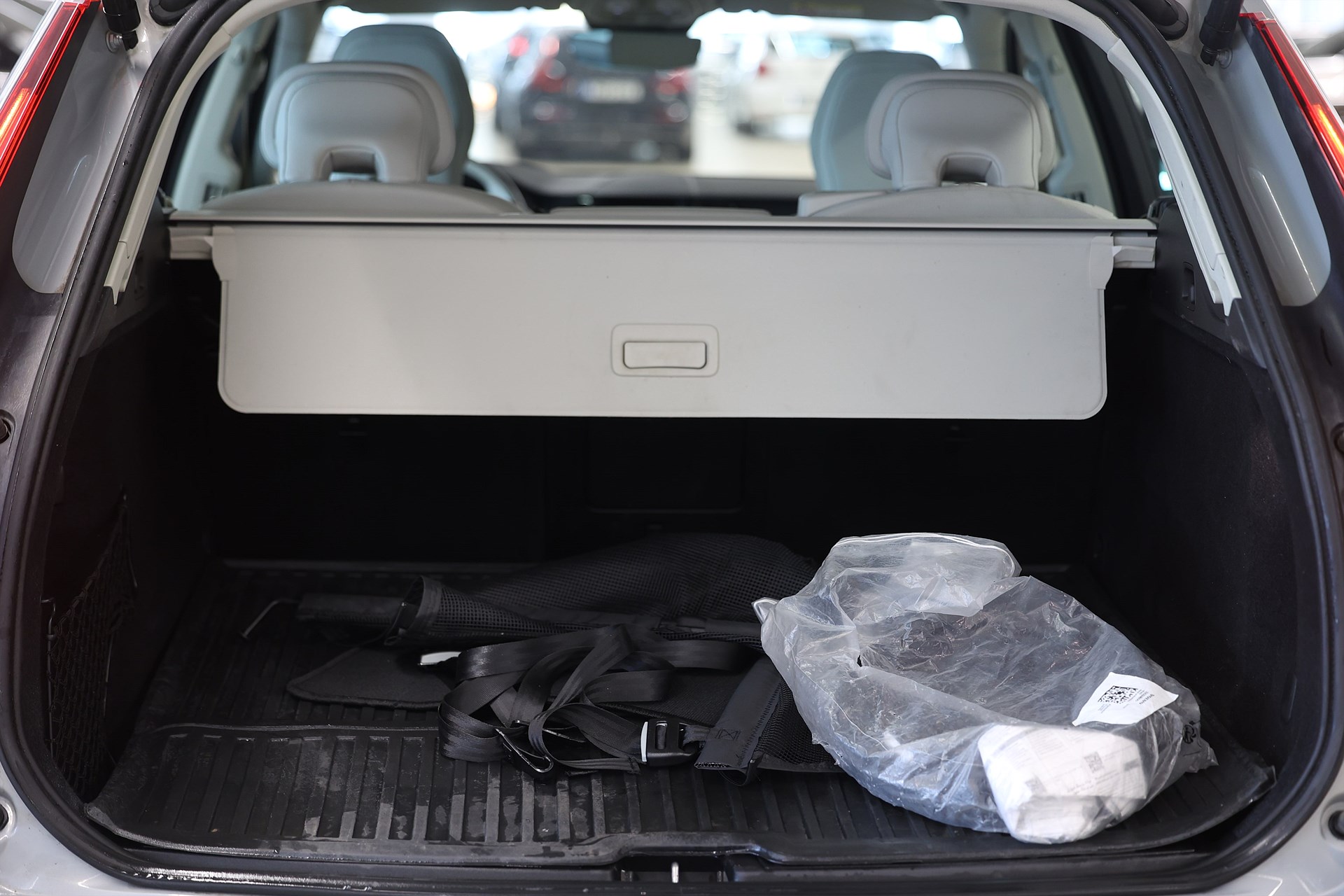 Volvo XC60 Recharge T6 AWD 350hk Core Pano Läder Värmare