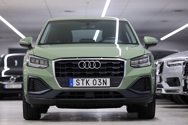 Audi Q2 30 TFSI 110hk *Hjulkampanj!* Proline PDC LED Farth MOMS