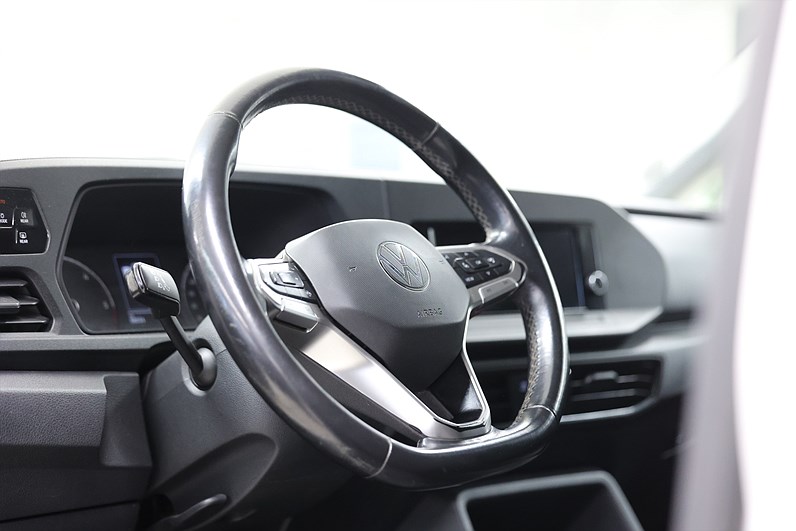 Volkswagen Caddy Maxi 2.0 TDI Drag Värmare PDC LED Leasebar