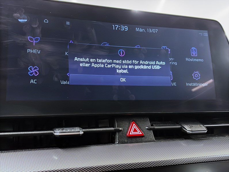 Kia Sportage PHEV 265hk Advance 360 Drag Navi PDC Keyless