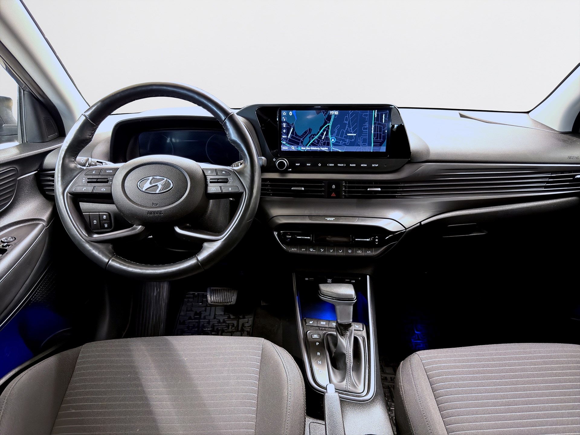 Hyundai i20 1.0 T-GDI 120hk Advanced BOSE Navi CarPlay B-Kamera