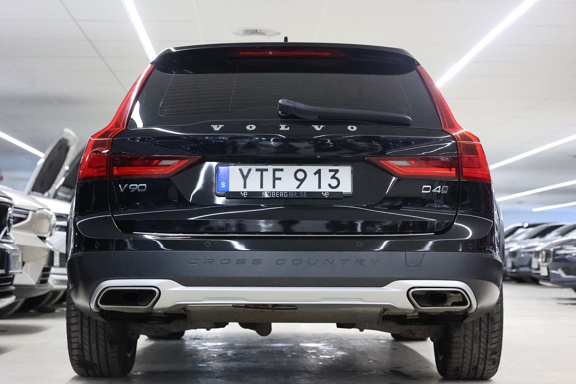 Volvo V90 Cross Country D4 AWD 190hk Momentum HUD H/K