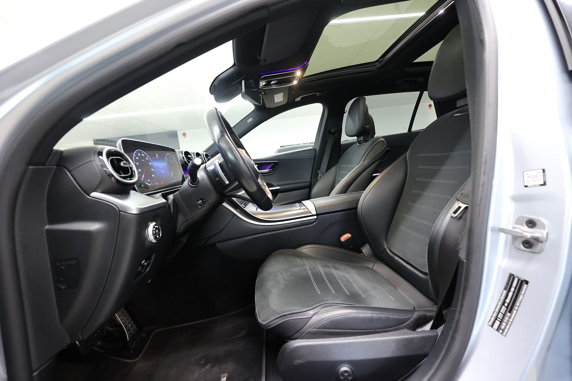 Mercedes-Benz C 220 T d 4M 200hk AMG Night Pano Burmester