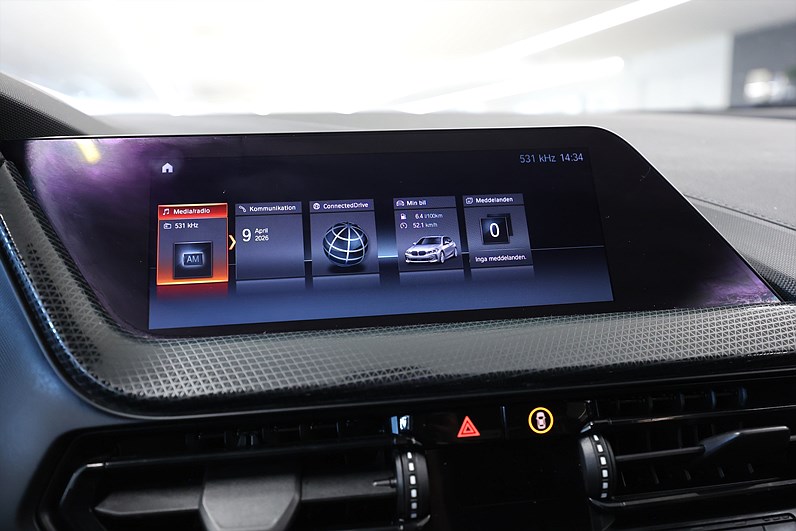 BMW 118i 140hk Sport Line PDC LED