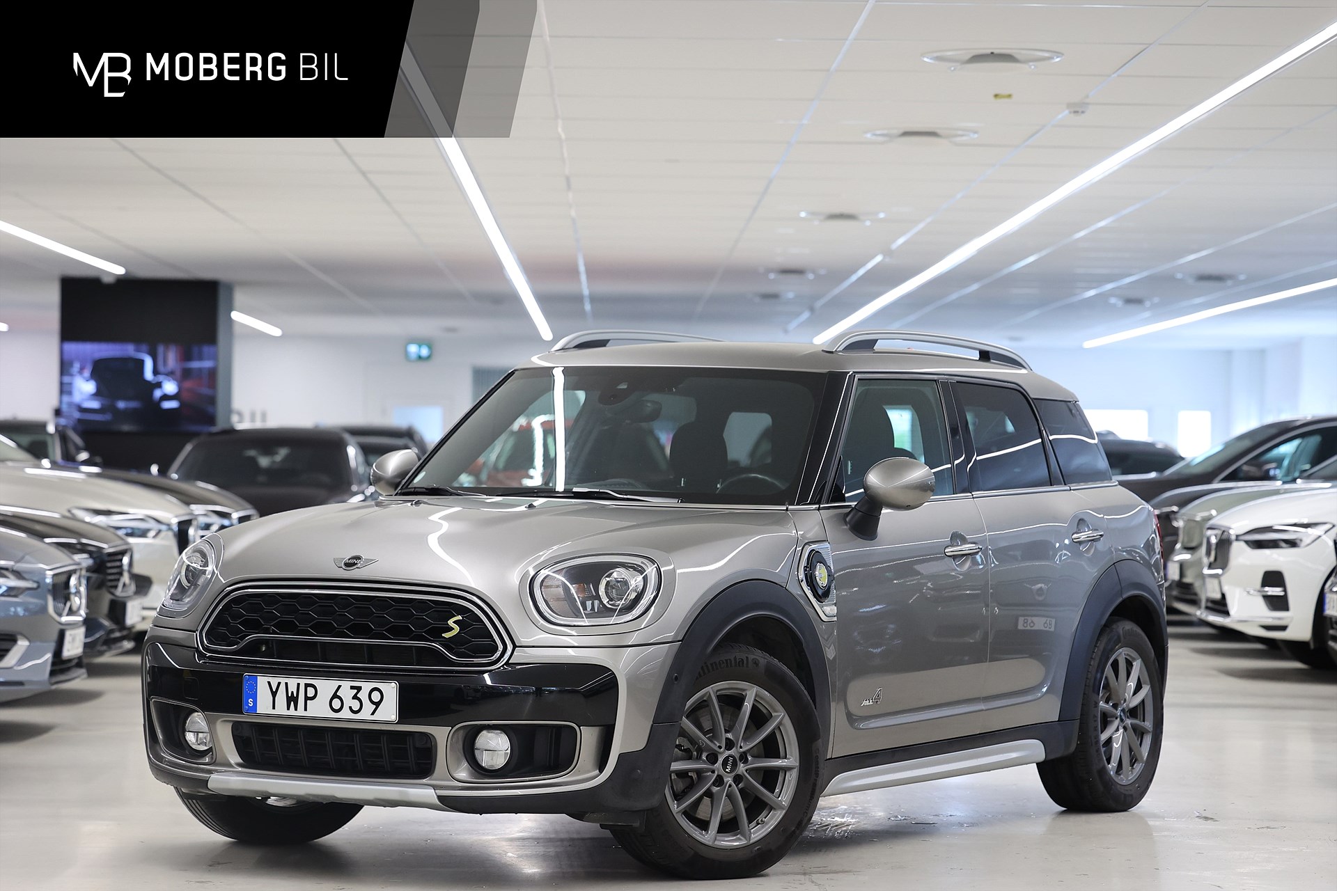 Mini Cooper Countryman SE ALL4 Pepper Keyless Navi PDC MOMS