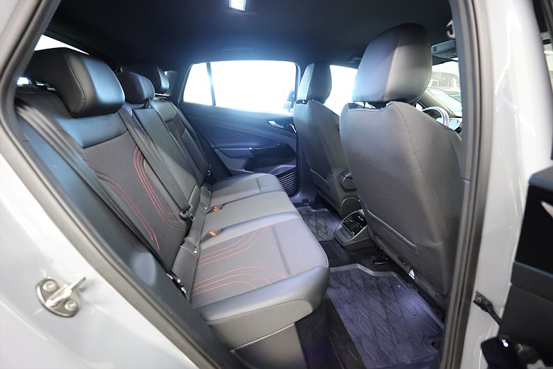 Volkswagen ID.5 299hk GTX Värmare Navi Keyless B-Kamera Drag