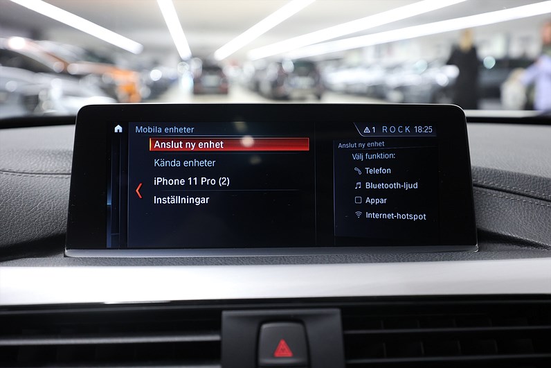 BMW 320d xDrive Touring 190hk *Hjulkampanj!* M Sport Pano HUD H/K Keyless Drag