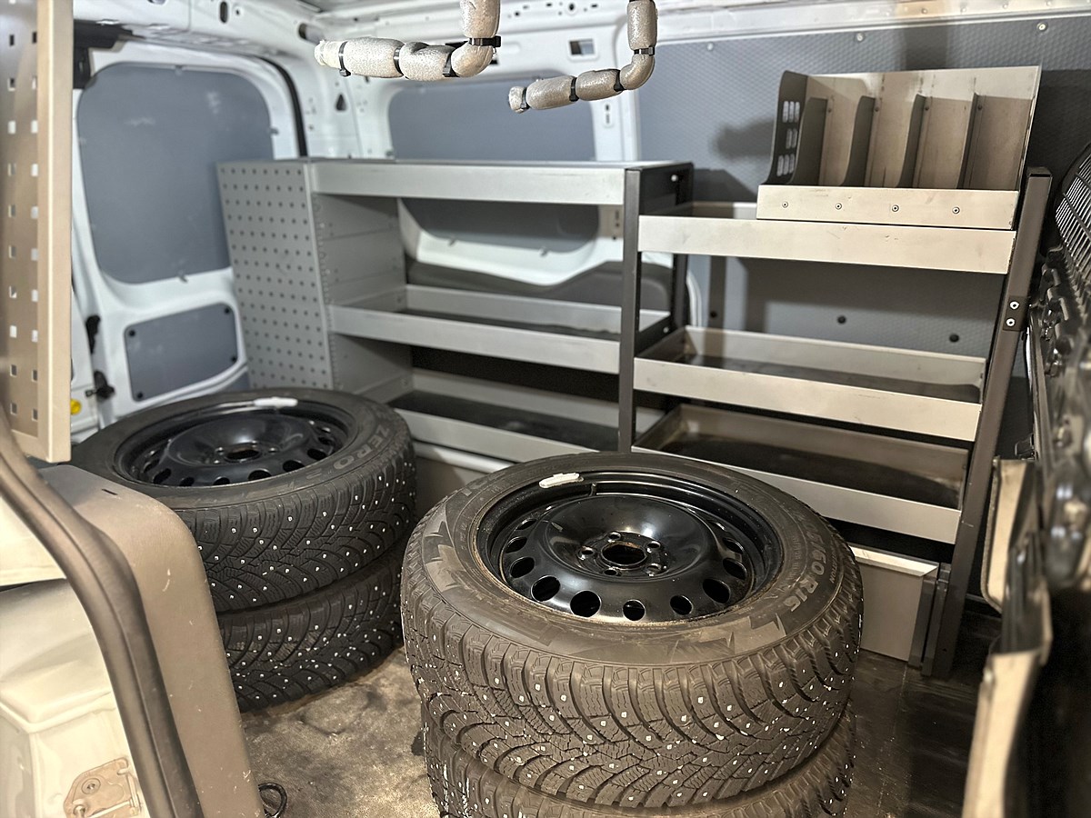 Ford Transit Connect – bild 11