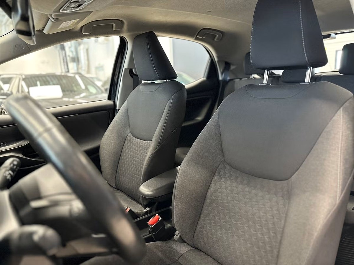 Toyota Yaris – bild 13
