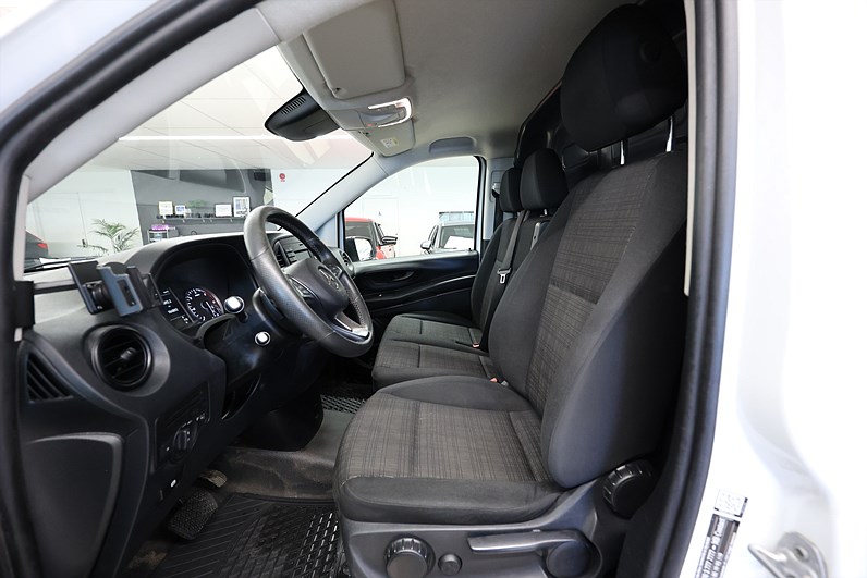 Mercedes-Benz Vito 116 CDI 163hk Tempmatic V-Inrett Värmare B-kamera