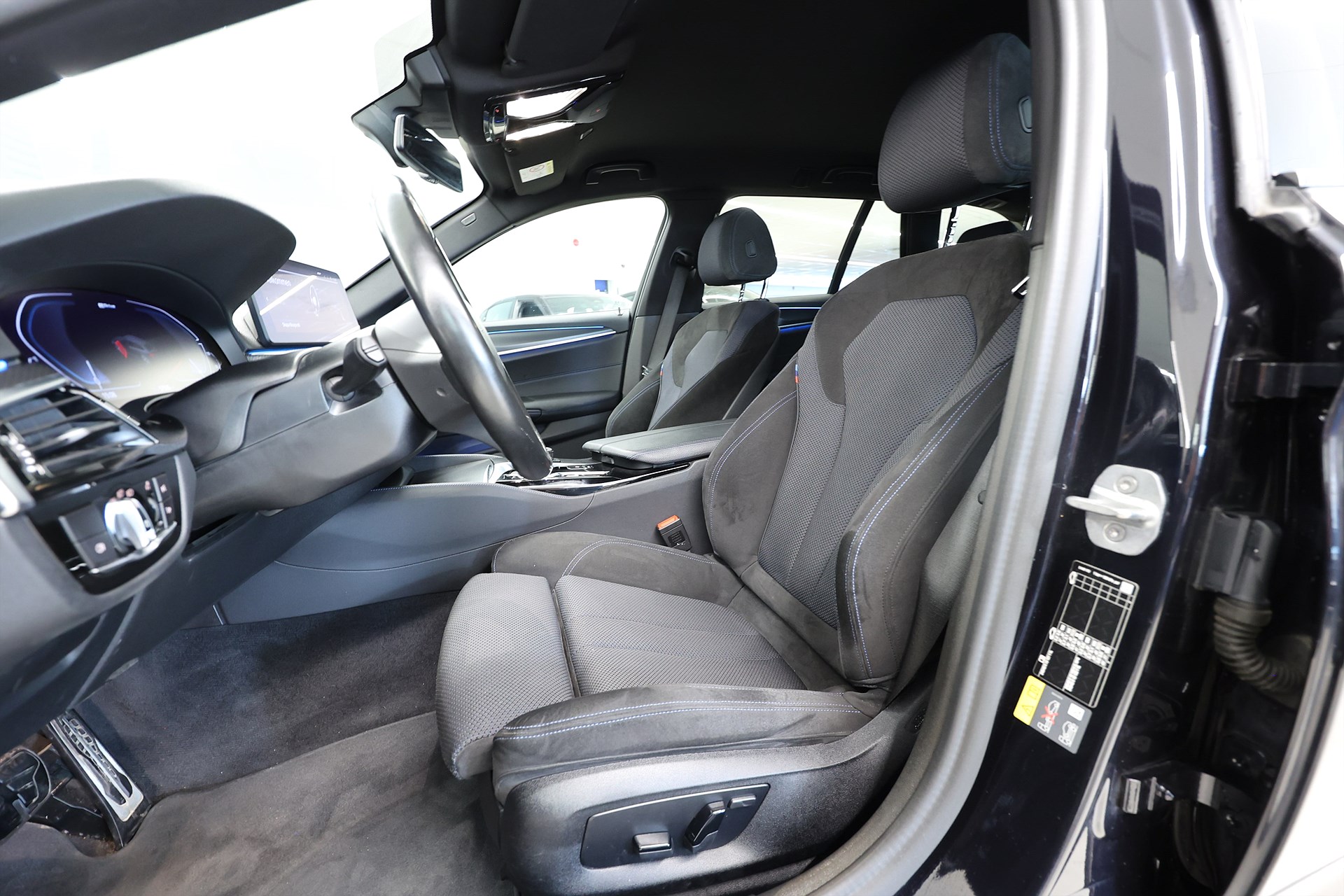 BMW 530e xDrive 292hk M Sport 360 kam Drag MOMS
