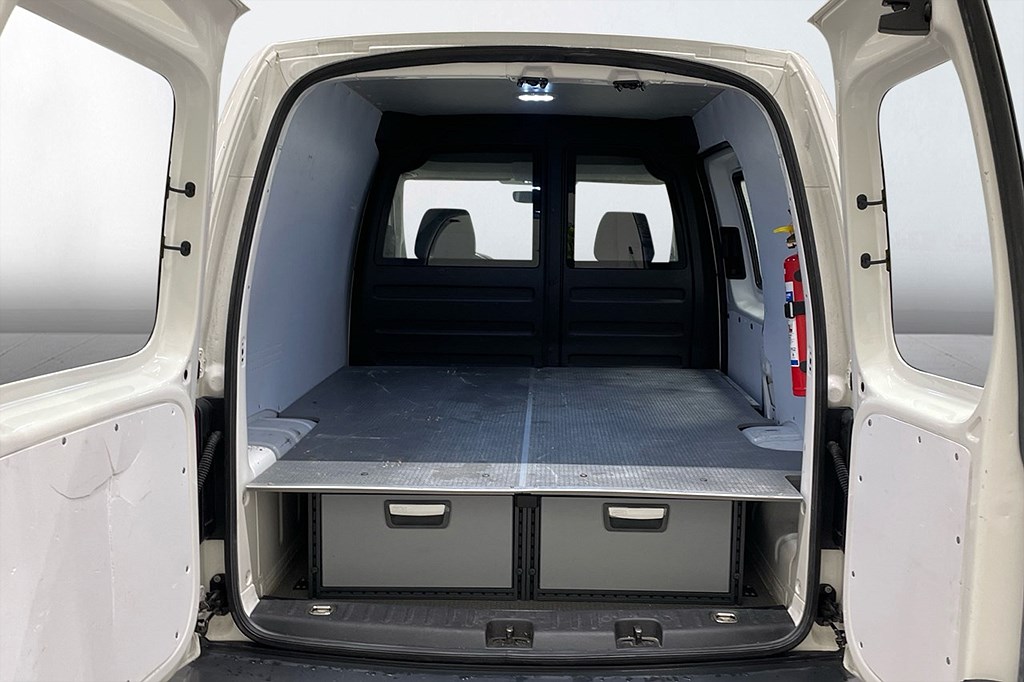 Volkswagen Caddy Skåp 1.4 TGI Gas Drag Inredning MOMS 110hk – bild 7 av 9