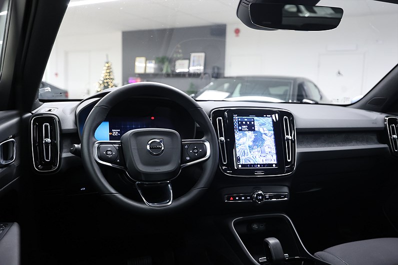 Volvo C40 Recharge Twin motor *Hjulkampanj!* Core Pano Drag