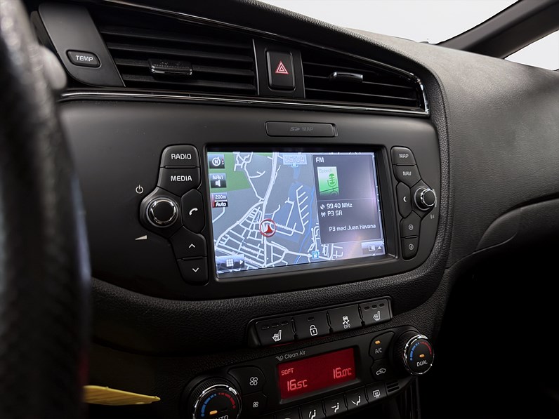 Kia cee'd_sw 1.6 CRDi 136hk GT-Line Navi PDC B-Kamera