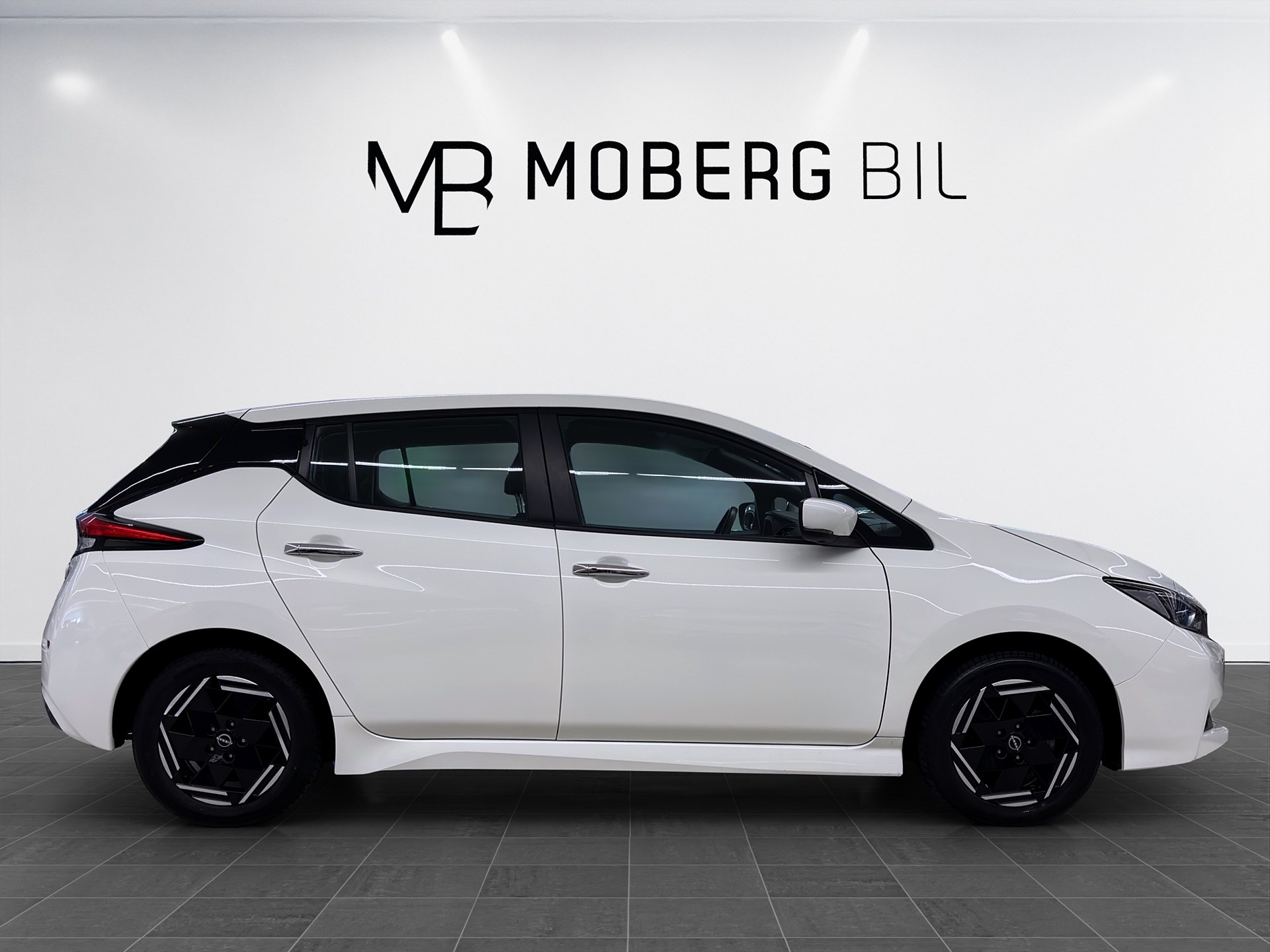 150hk 360 Värmare Keyless PDC Årsskatt 360kr