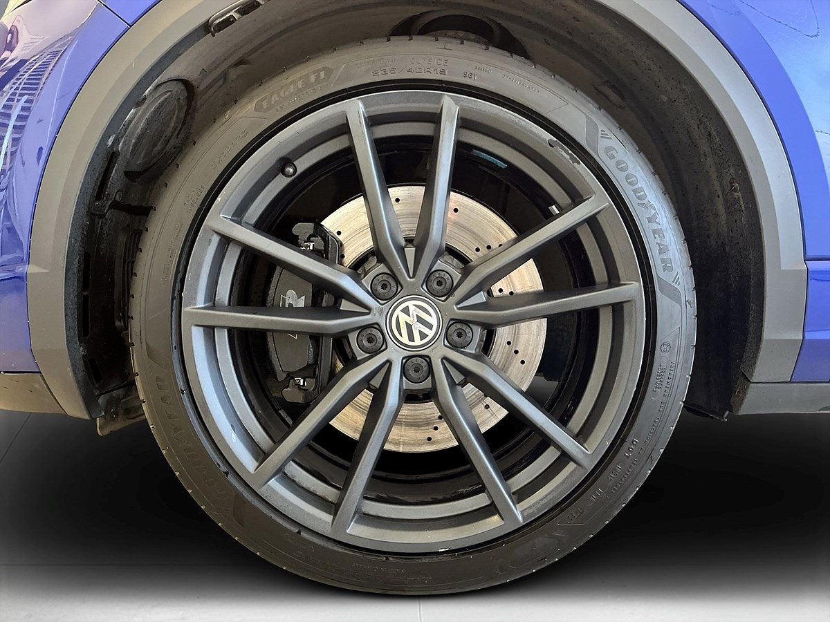 Volkswagen T-Roc R 2.0 TSI 4 M 301HK DRAG BEATS® NAVI B-KAMERA EURO 6