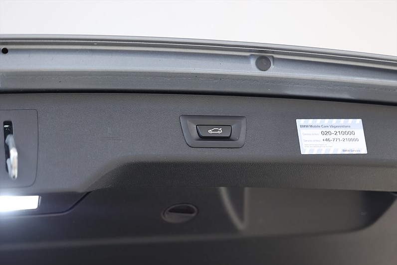 BMW 520d Touring 190hk Sport Line Navi PDC B-Kamera