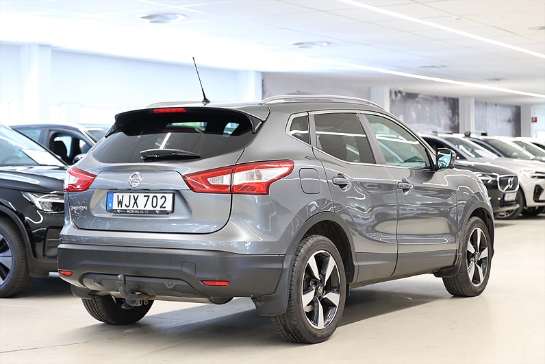Nissan Qashqai 115hk N Vision Pano 360kam Drag Keyless Navi