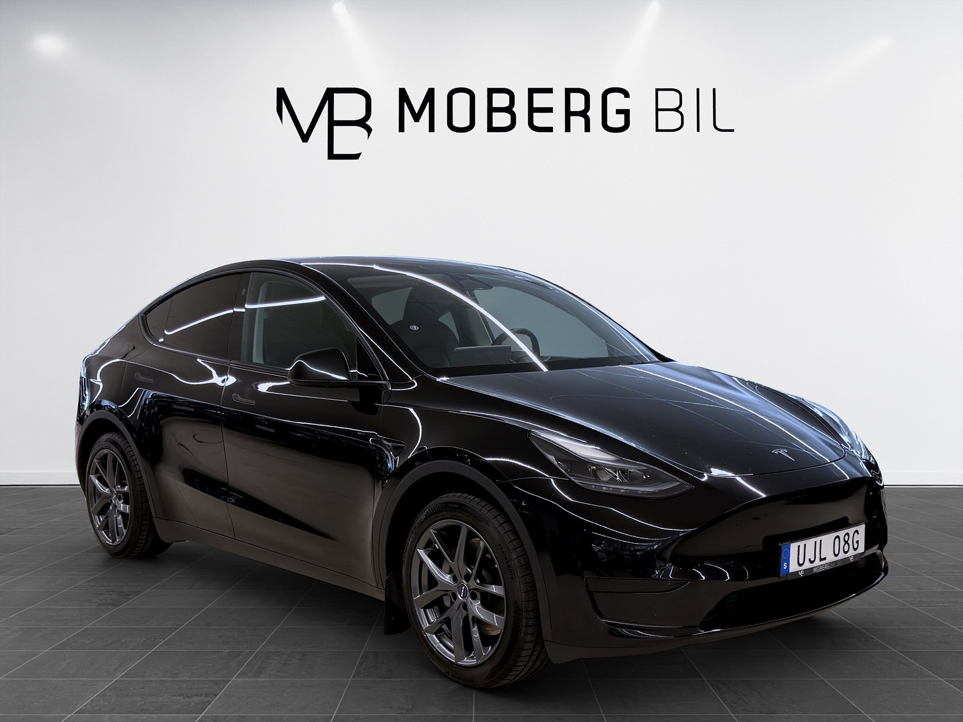 Tesla Model Y Standard Range 299hk Helg på Moberg! Pano Premium Navi
