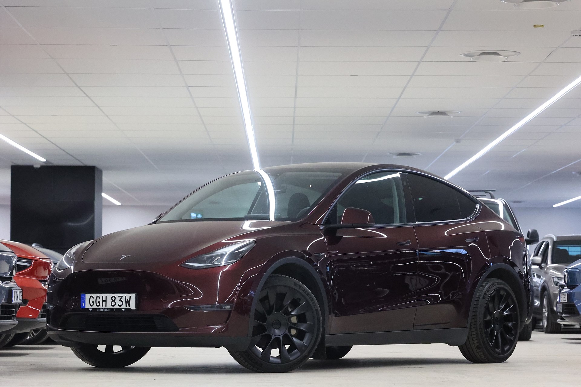 Tesla Model Y Long Range AWD 514hk Pano Drag Navi Läder