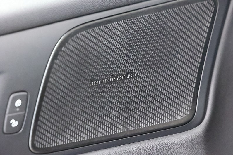 Volvo V60 Cross Country B4 AWD 197hk Momentum H/K Drag