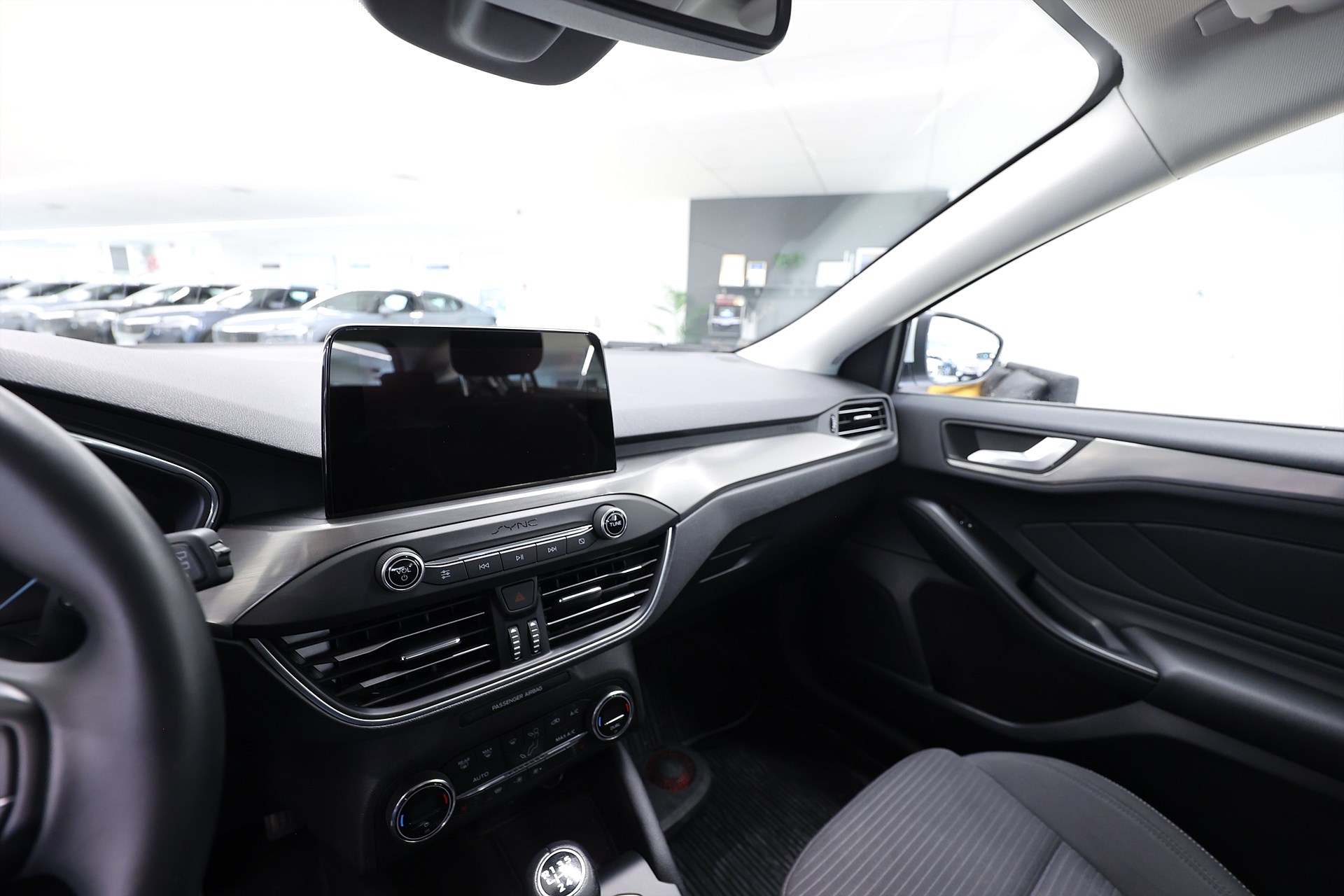Ford Focus 1.5 Ecoblue 120hk Titanium Keyless Adapth farth Carplay
