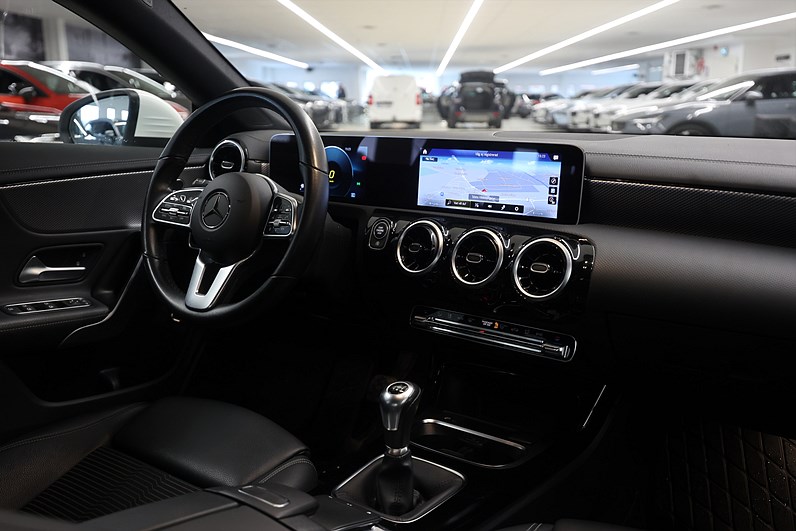 Mercedes-Benz CLA 180 136hk *Kampanj* Progressive Line Navi PDC