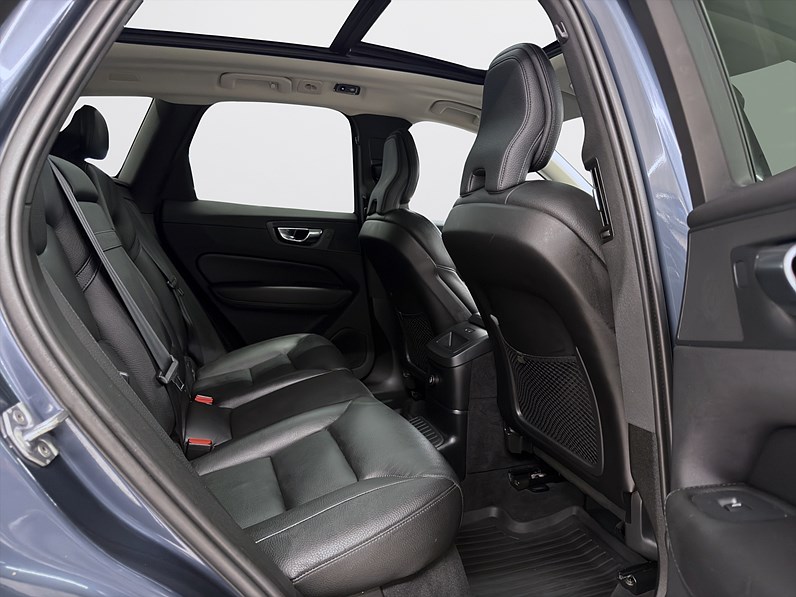 Volvo XC60 T8 Twin Engine 392hk Advanced Edt 2 Års Garanti!