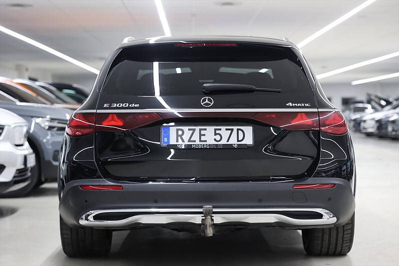 Mercedes-Benz E 300 d e 4MATIC All-terain 313hk *Hjulkampanj!* Hyperscreen SE SPEC