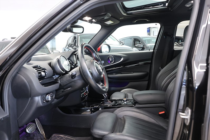 MINI JCW ALL4 Clubman 306hk H/K HUD Pano Läder Navi