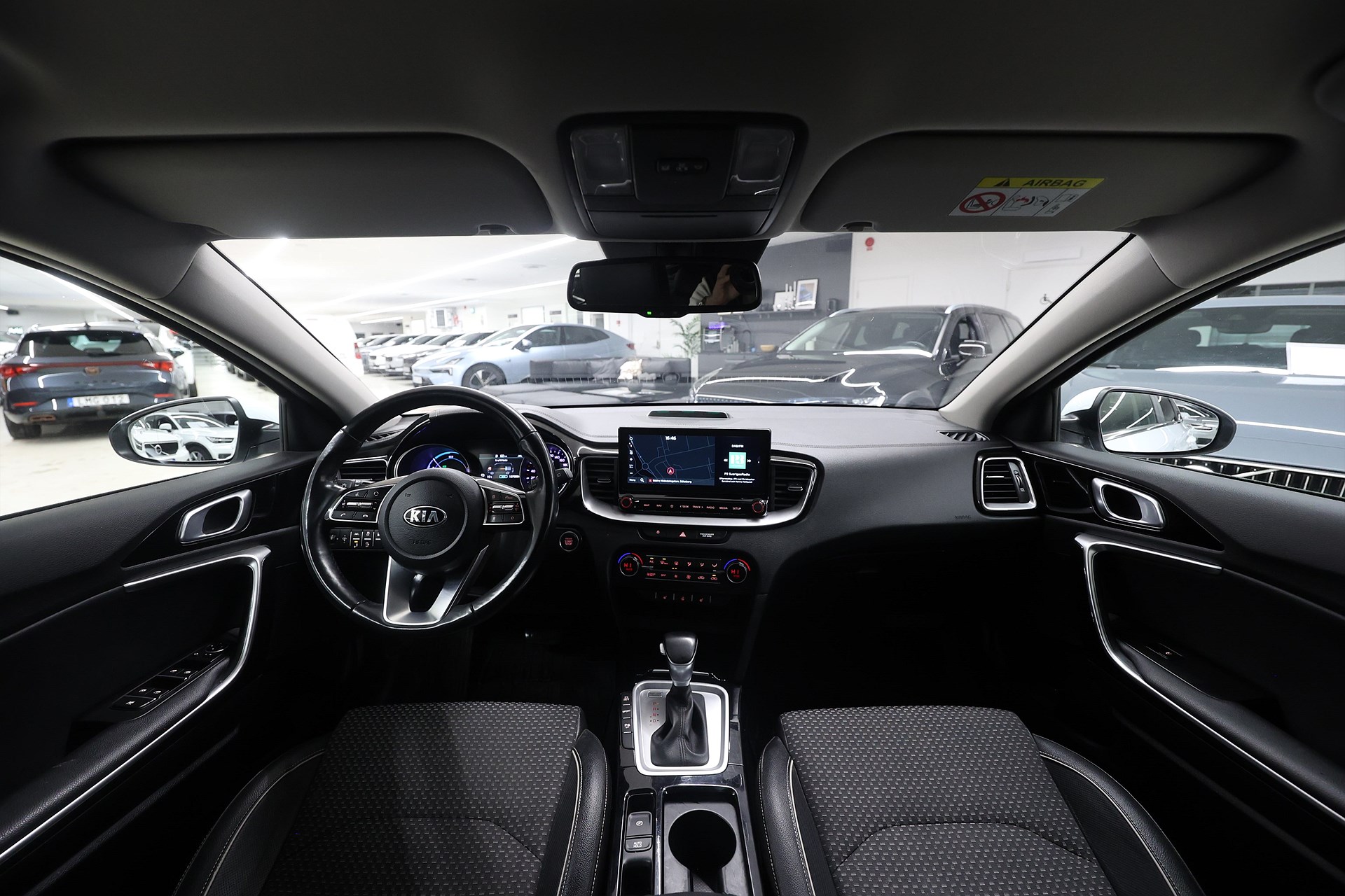 Kia Ceed 1.6 Plug-in SW *Hjulkampanj!* Advance Plus Drag MOMS