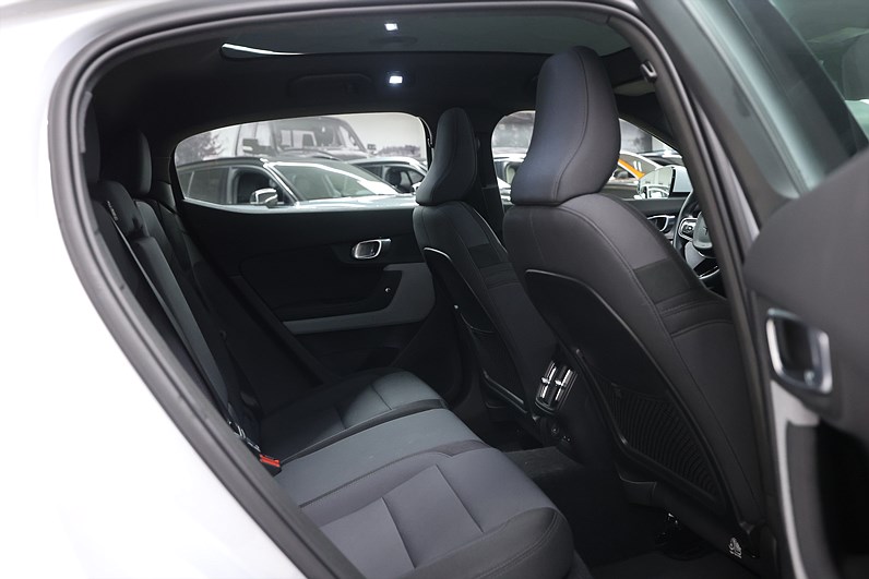 Polestar 2 Long Range Single Motor *Hjulkampanj!* Pilot Plus