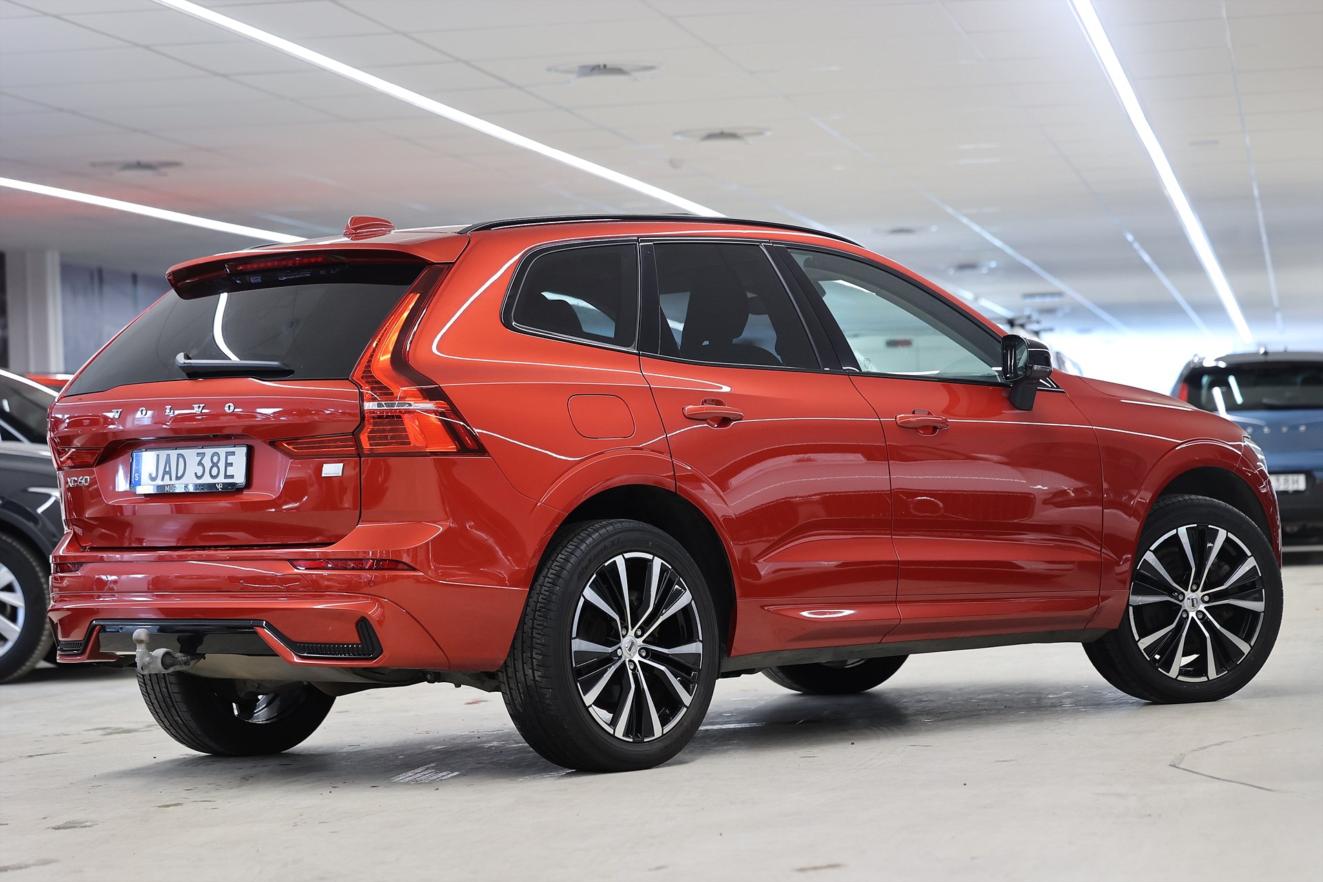 Volvo XC60 Recharge T6 AWD 350hk *Kampanj!* Plus Dark Pano Keyless Läder