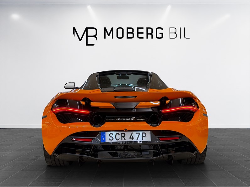 McLaren 720S Spider Performance Plus B&W Carbon Lift